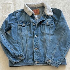 Levi’s Girls’ Denim Jacket with Sherpa Collar